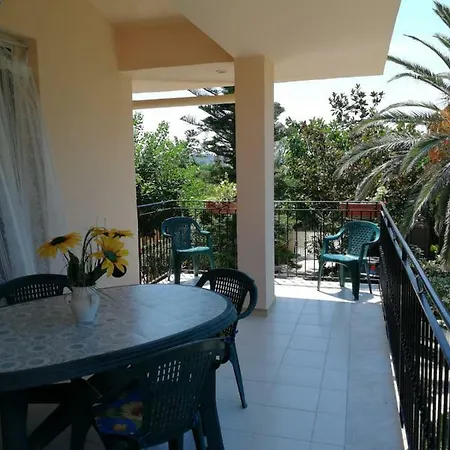 Cerasella Ferienhaus Trappeto (Sicily)